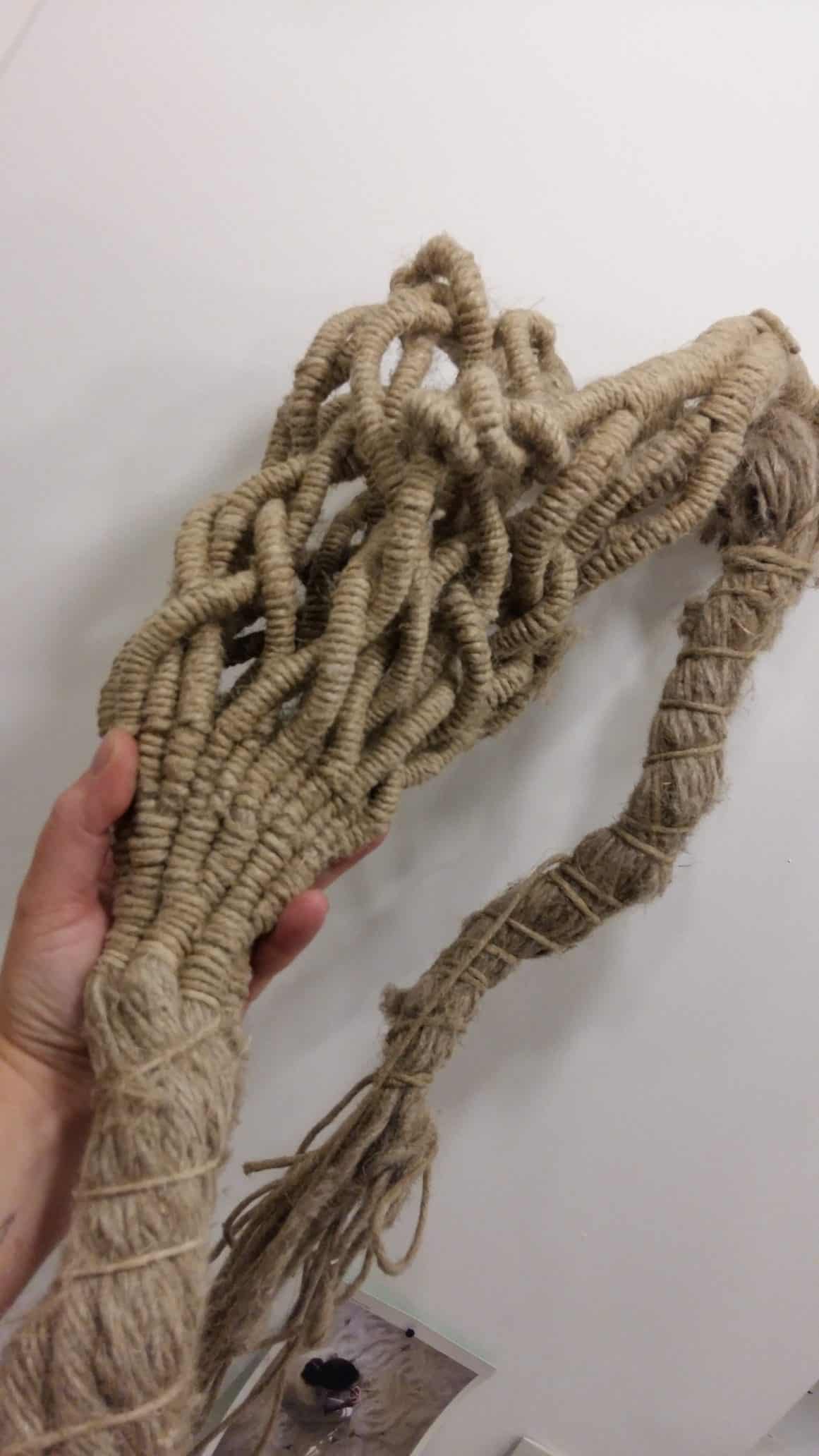 raw linen fibres being transformed into a scupture by Aude Franjou